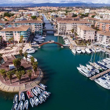 Apartmán Charmant Centre Historique De Fréjus